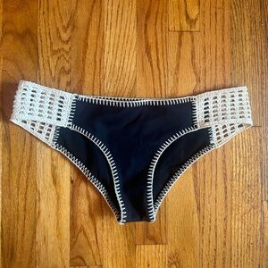 victoria’s secret crochet bikini bottoms